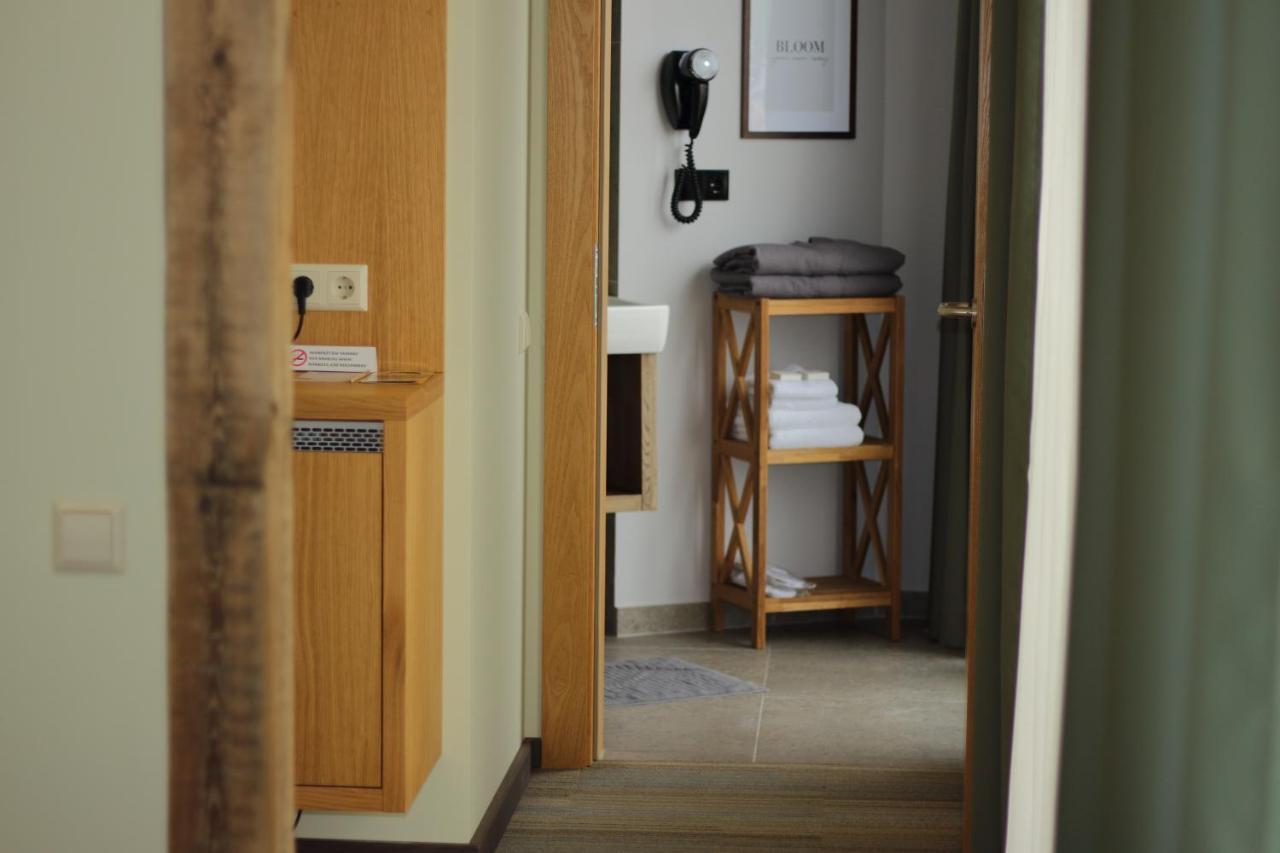 Hotel Kolumbs Liepāja Екстериор снимка