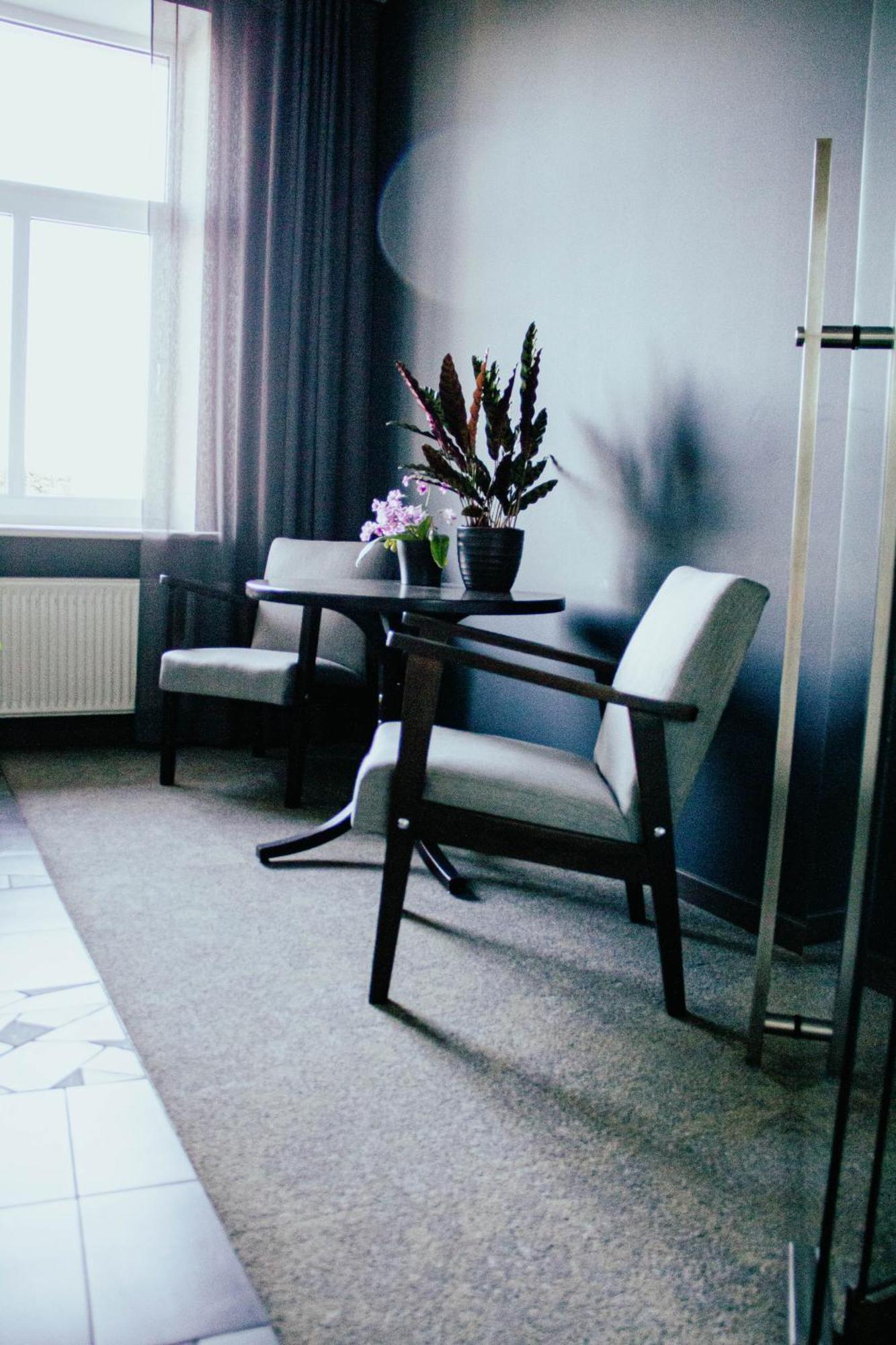 Hotel Kolumbs Liepāja Екстериор снимка