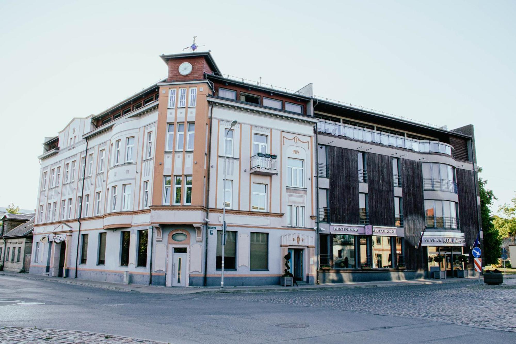 Hotel Kolumbs Liepāja Екстериор снимка