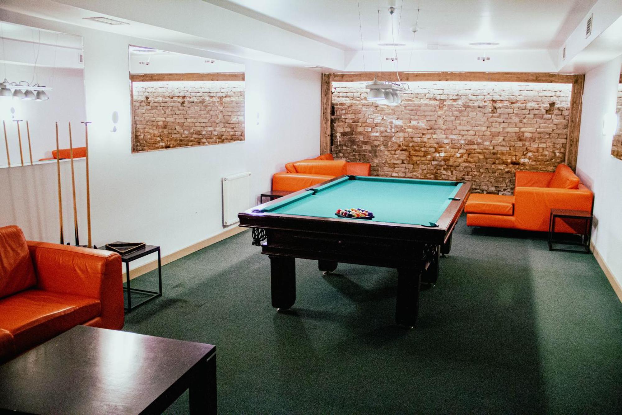 Hotel Kolumbs Liepāja Екстериор снимка