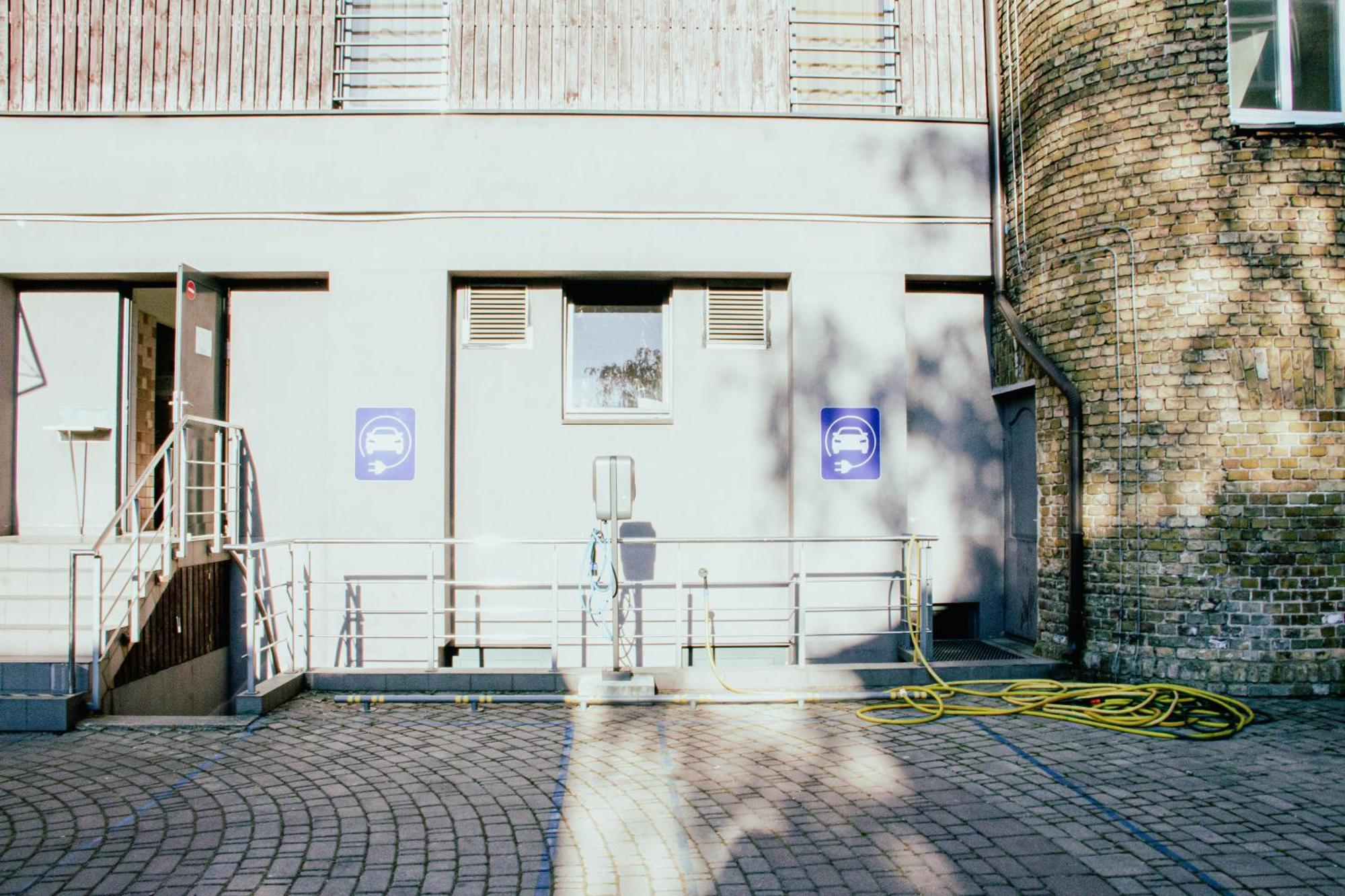 Hotel Kolumbs Liepāja Екстериор снимка
