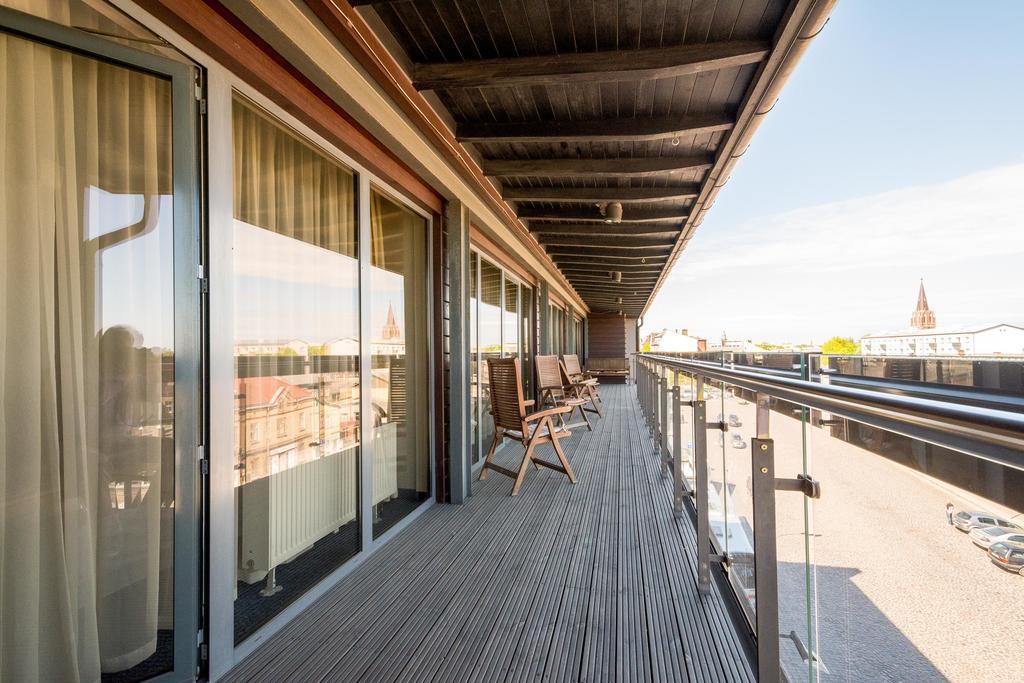Hotel Kolumbs Liepāja Екстериор снимка
