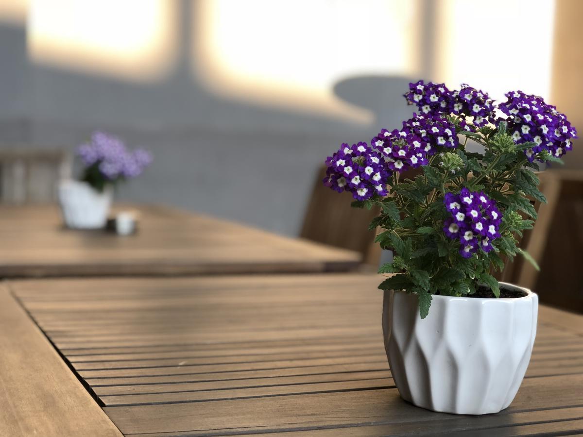 Hotel Kolumbs Liepāja Екстериор снимка
