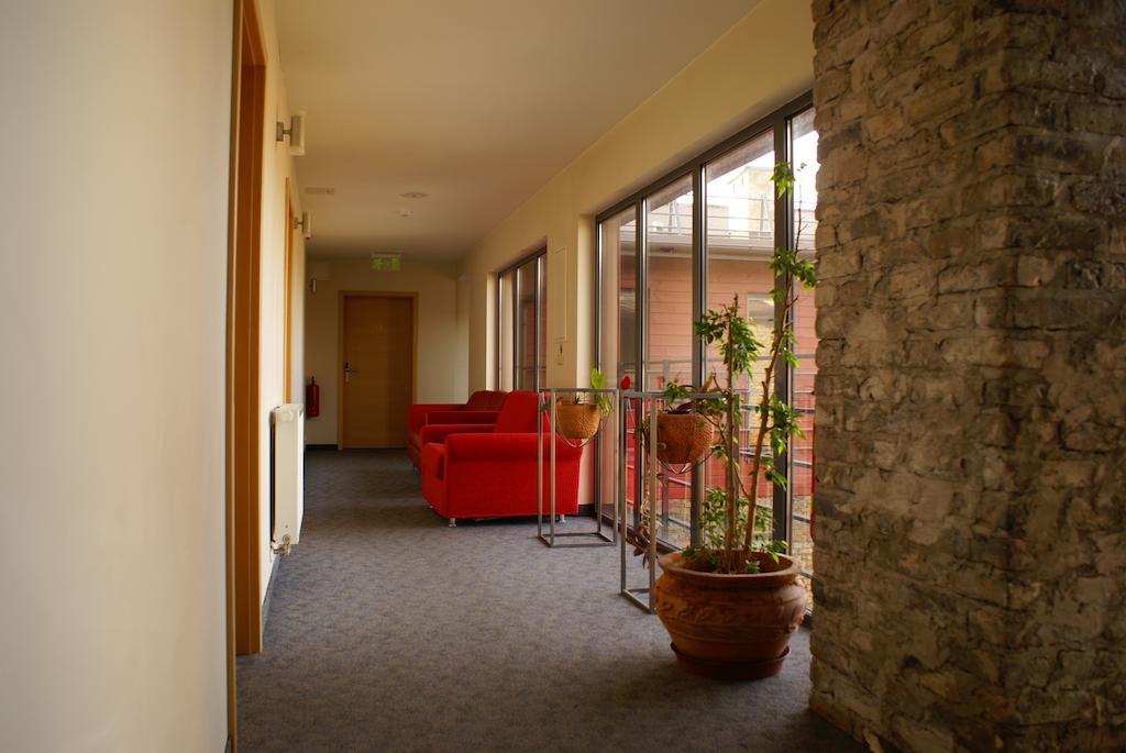 Hotel Kolumbs Liepāja Екстериор снимка